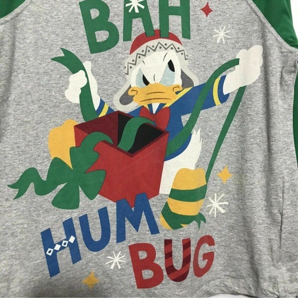 Disneys Donald Duck Uncle Scrooge Bah Humbug Christmas T shirt Size S - Picture 2 of 8